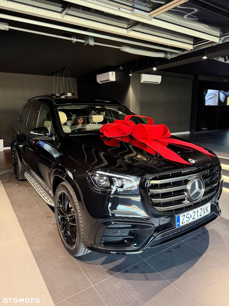 Mercedes-Benz GLS - 2