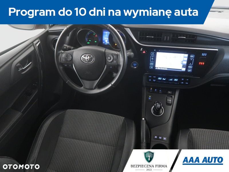 Toyota Auris - 9