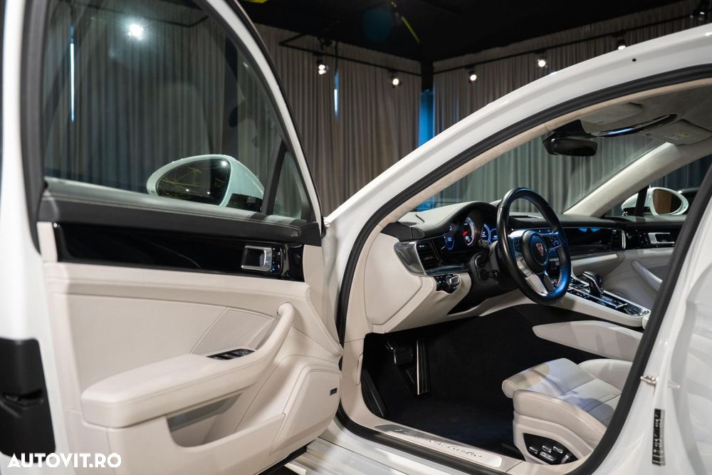 Porsche Panamera - 7