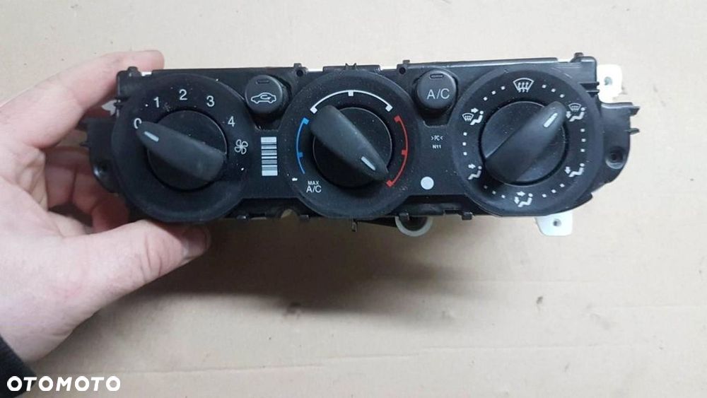 FORD MONDEO MK4 PANEL NAWIEWU DMUCHAWY - 1