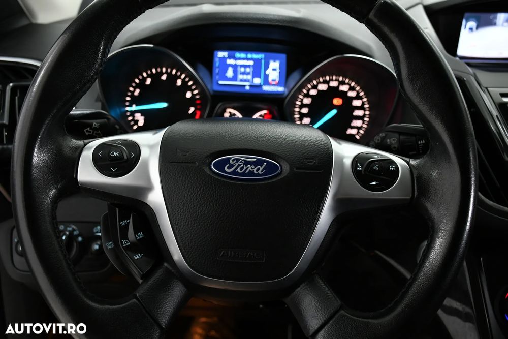 Ford Kuga 1.5 EcoBoost 2x4 SYNC - 23