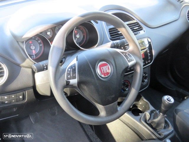 Fiat Punto - 10