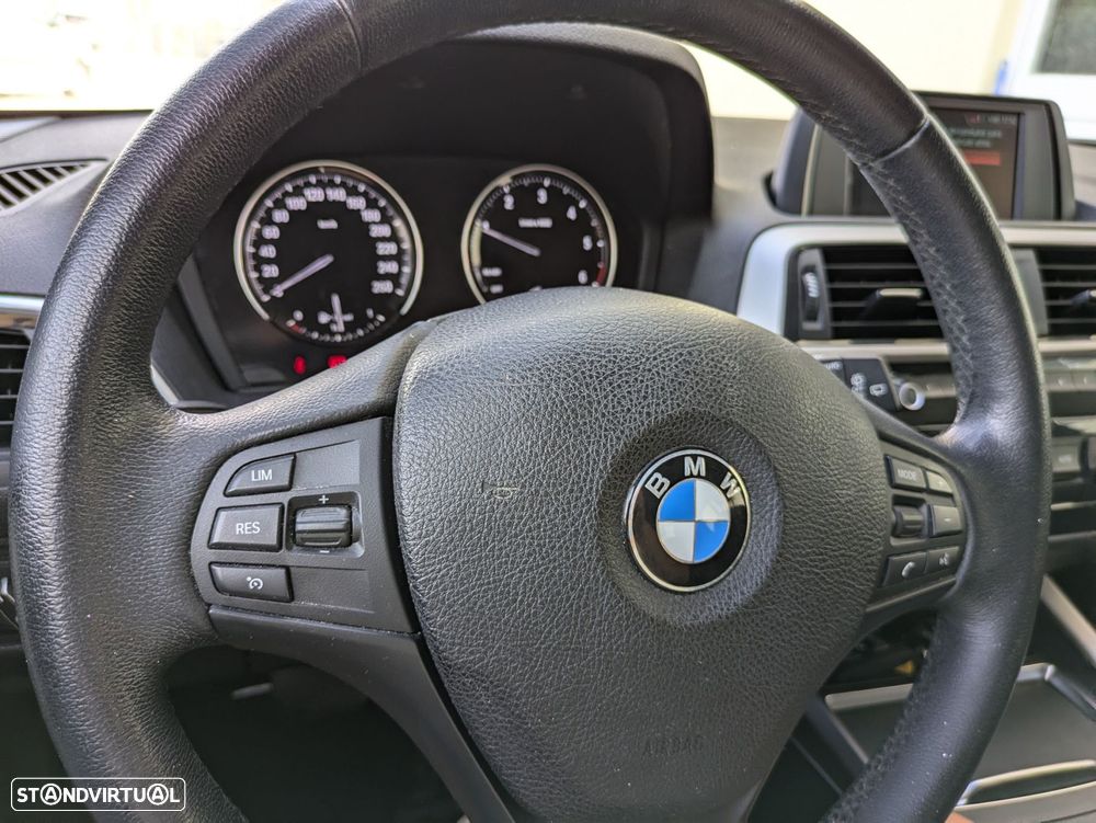 BMW 116 d Advantage Auto - 21