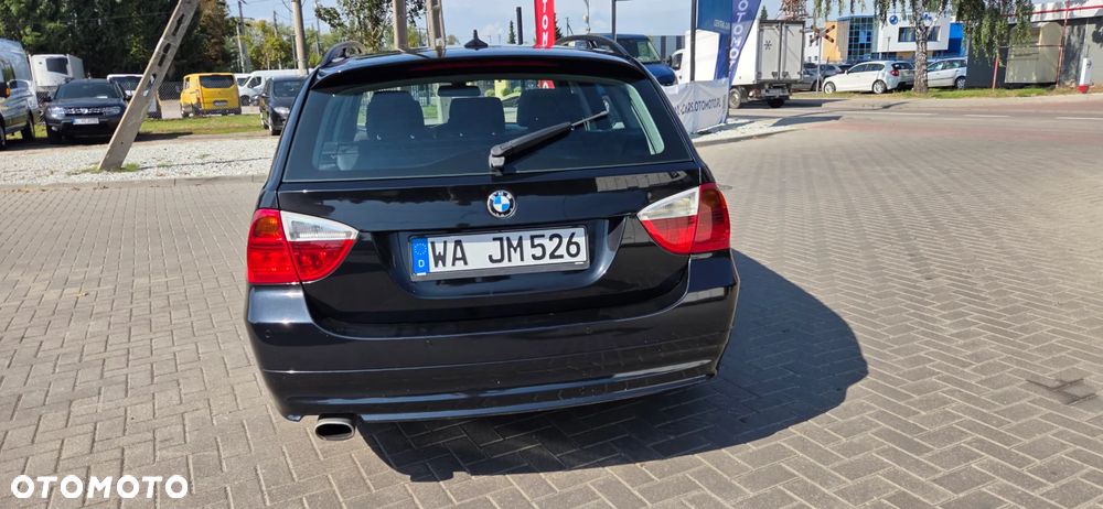BMW Seria 3 320d DPF - 13