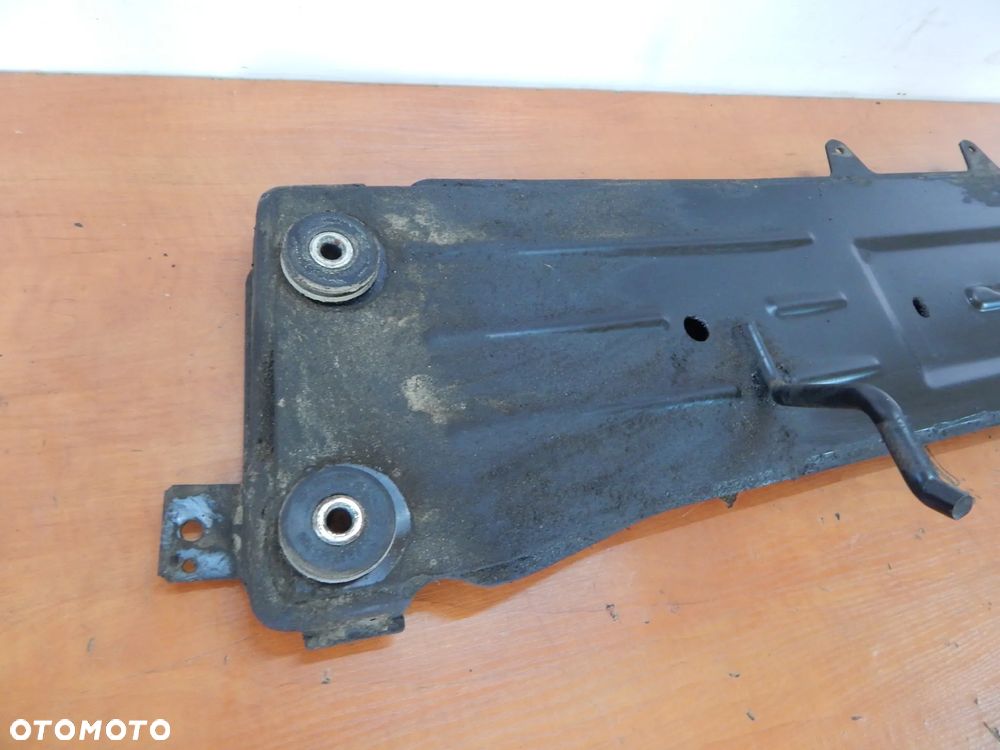 Łapa podpora belka mocowanie skrzyni Suzuki Grand Vitara II 05-14  Łuków części - 2