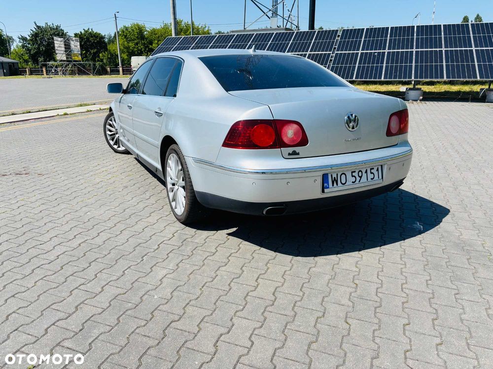 Volkswagen Phaeton - 5