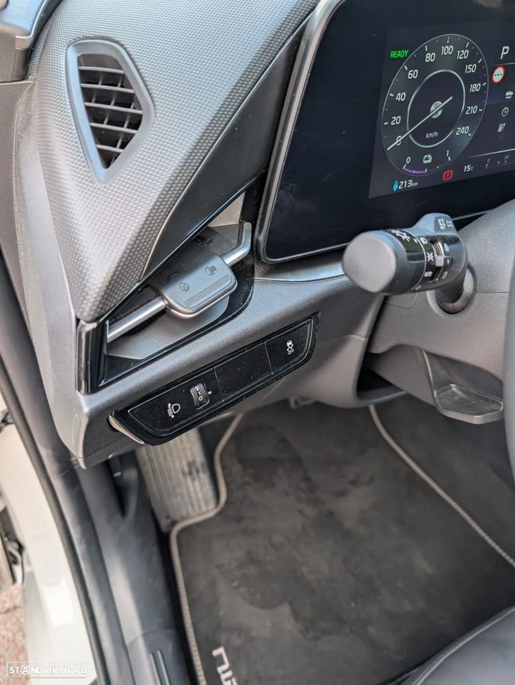 Kia Niro EV 64kWh Drive - 14