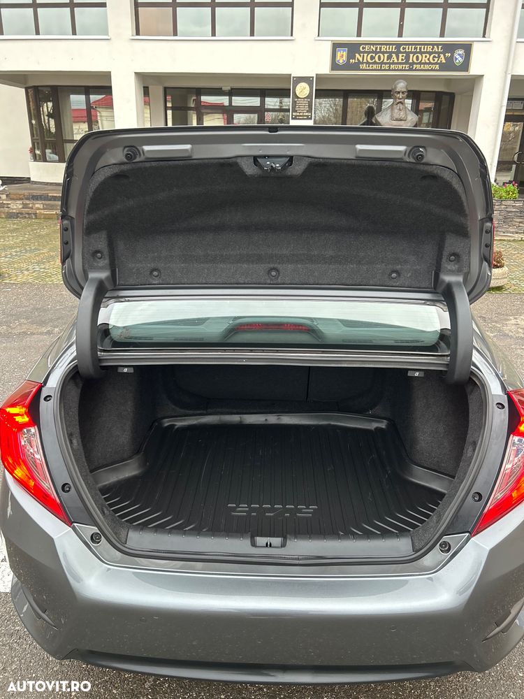 Honda Civic 1.5 VTEC Turbo CVT Prestige - 10