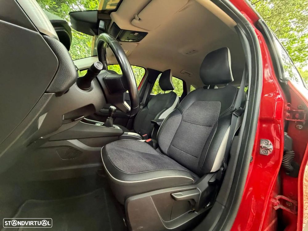 Renault Captur 1.0 TCe Exclusive - 35