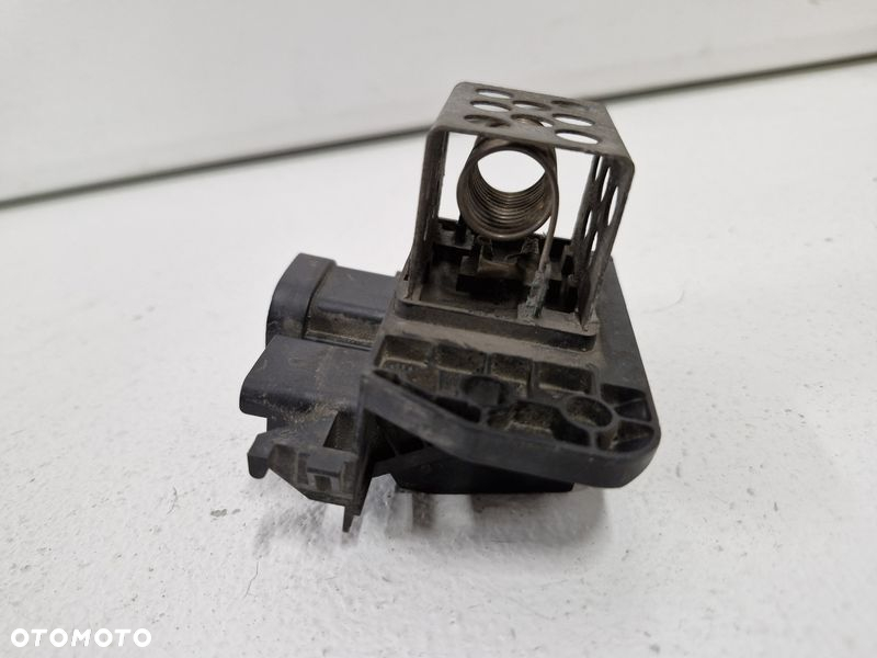OPEL CORSA F PEUGEOT 3008 II 2 208 II REZYSTOR OPORNIK DMUCHAWY 9829220580 - 3
