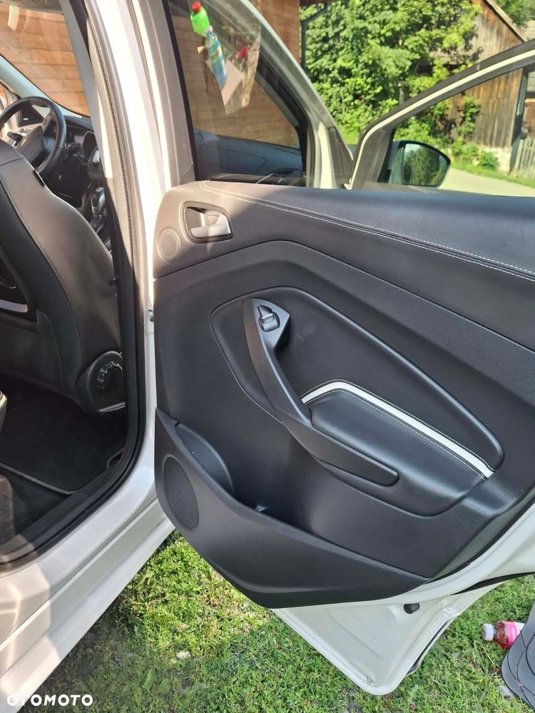 Ford Kuga 1.5 EcoBoost AWD Titanium ASS - 10