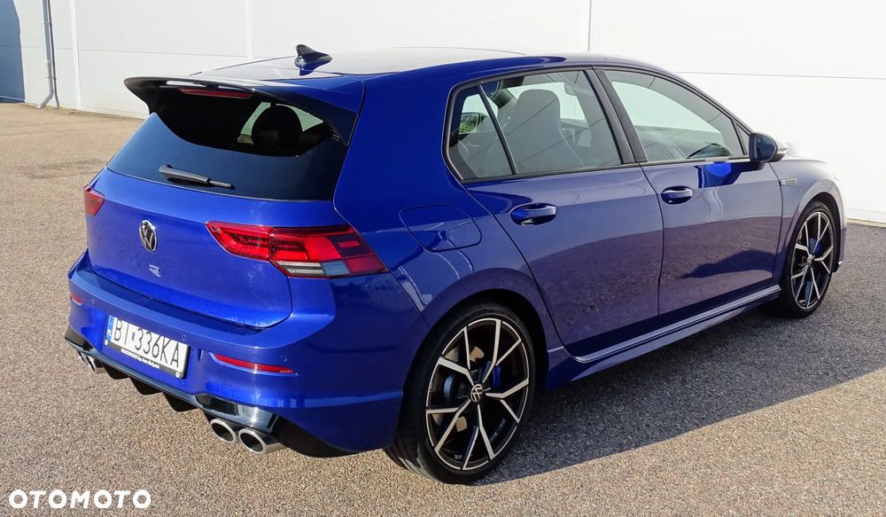 Volkswagen Golf - 11