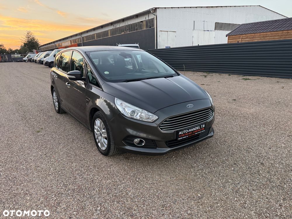 Ford S-Max 2.0 TDCi Trend - 17