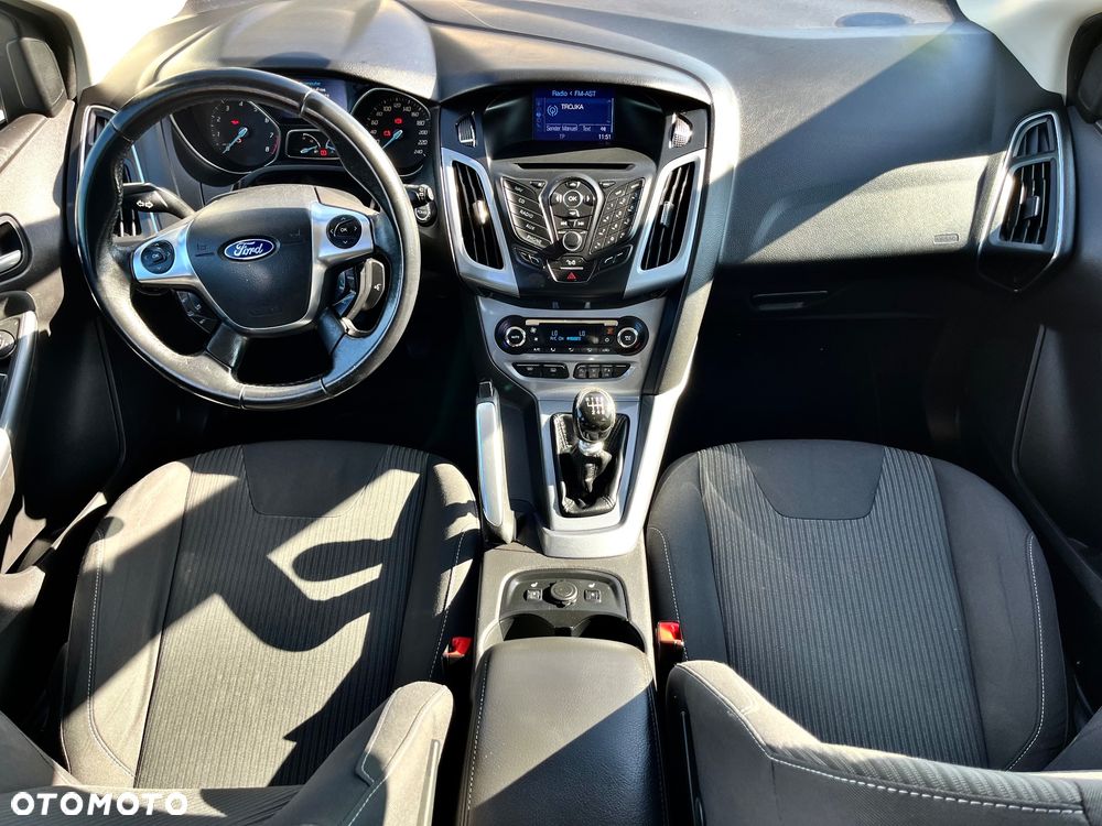 Ford Focus 1.0 EcoBoost Titanium - 16