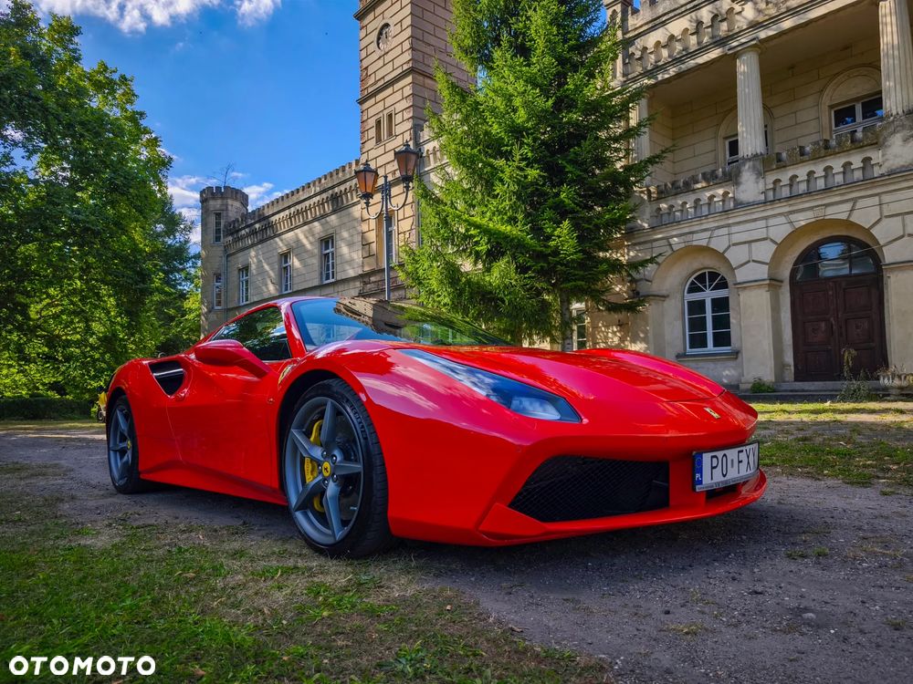 Ferrari 488 - 22
