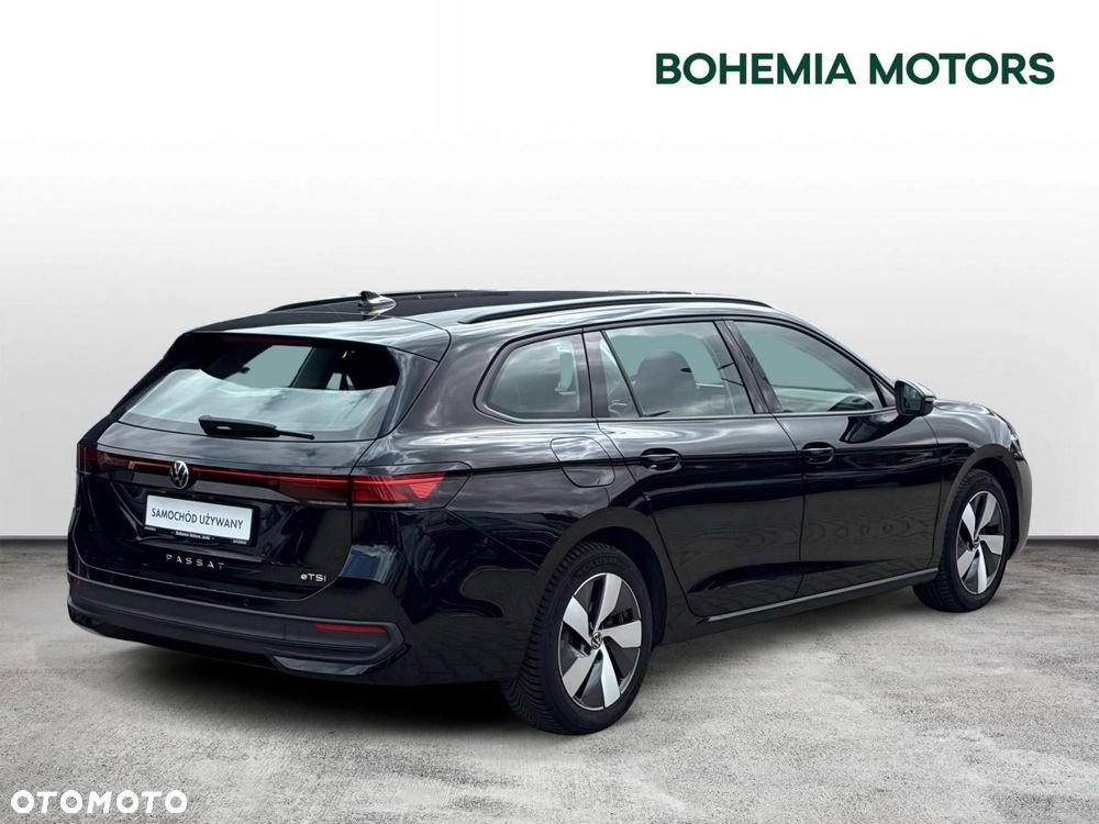 Volkswagen Passat - 7