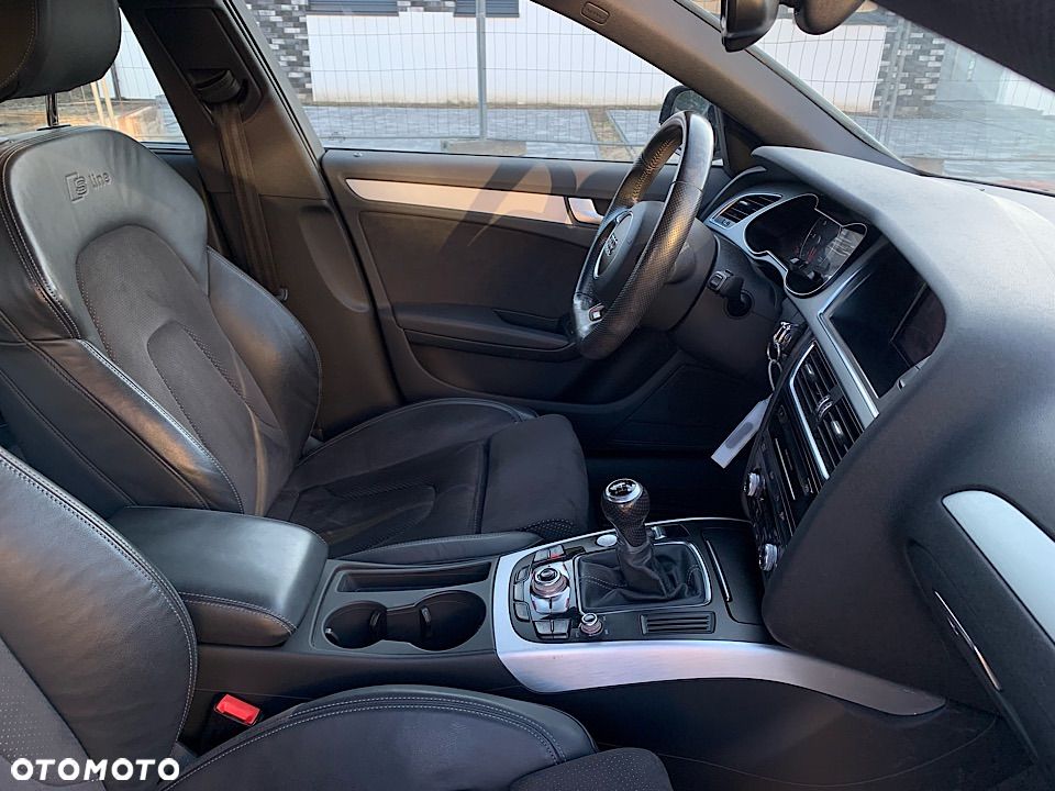 Audi A4 Avant 2.0 TDI DPF S line Sportpaket - 29