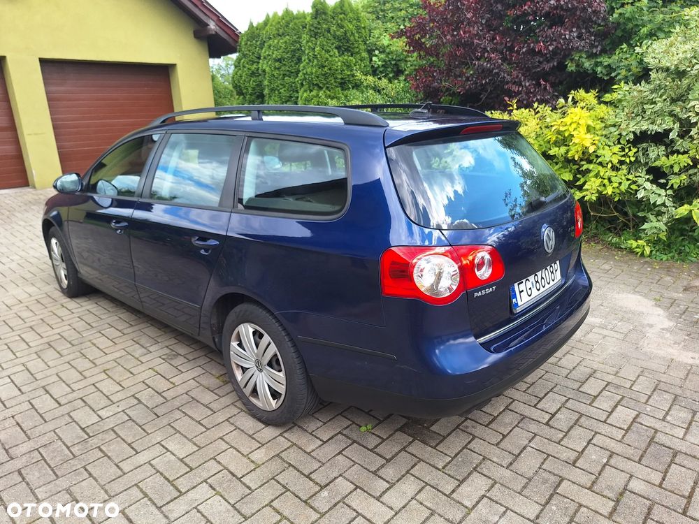 Volkswagen Passat 2.0 TDI DPF Comfortline - 3