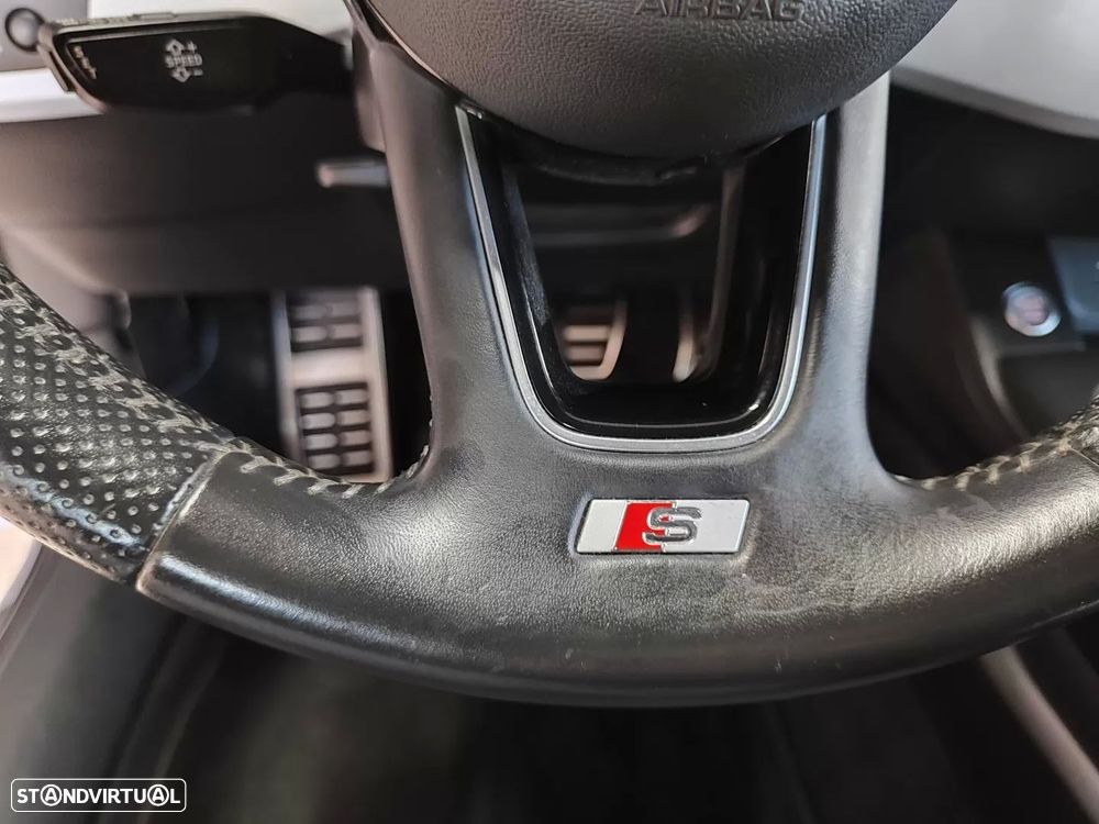 Audi A4 Avant 2.0 TDI DPF multitronic S line Sport Pack - 29