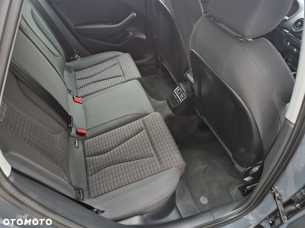 Audi A3 Sportback 1.6 TDI(clean diesel) Ambition - 14