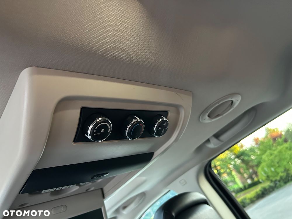 Fiat Freemont 2.0 Multijet Black Code AWD - 27