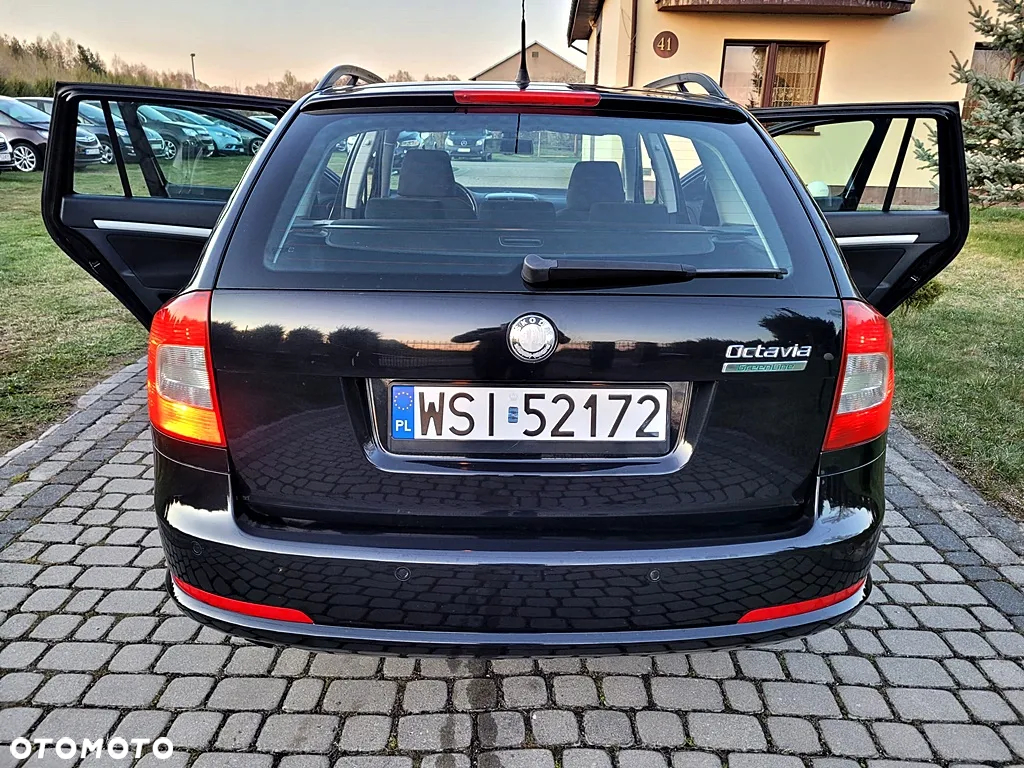 Skoda Octavia 1.6 TDI Ambiente - 8
