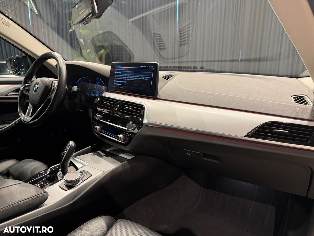 BMW Seria 5 - 34