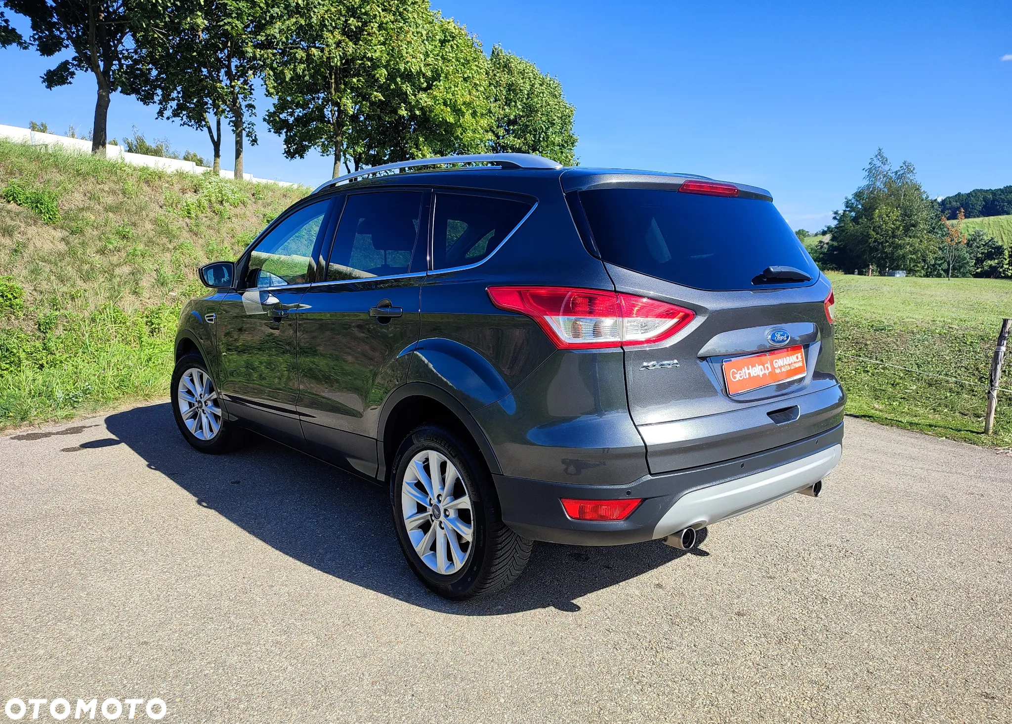Ford Kuga 2.0 TDCi 2x4 Titanium - 11
