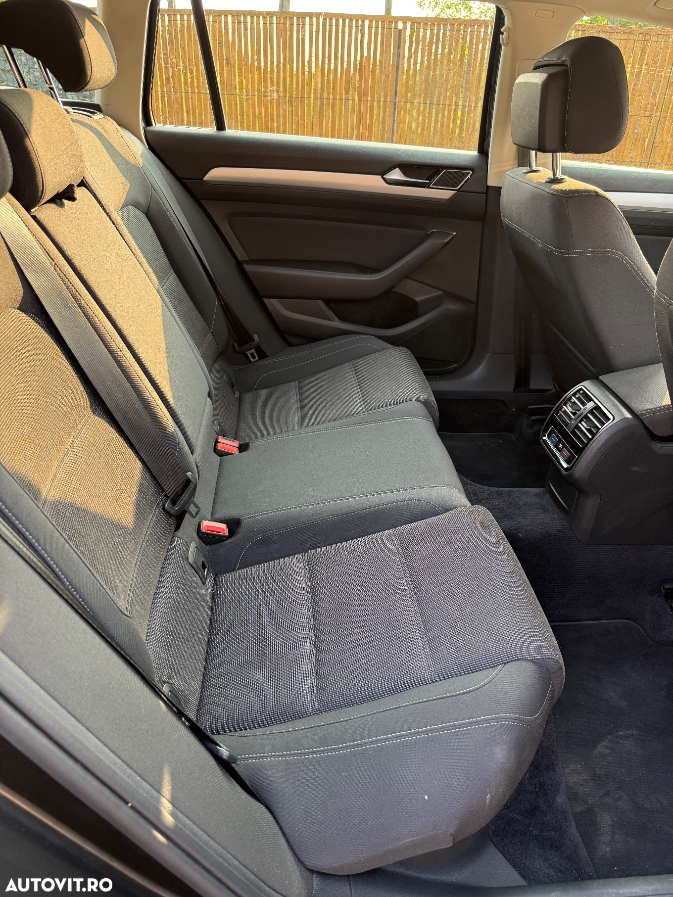 Volkswagen Passat Variant 2.0 TDI DSG Comfortline - 5
