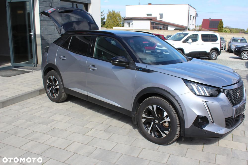 Peugeot 2008 GT+ - 1