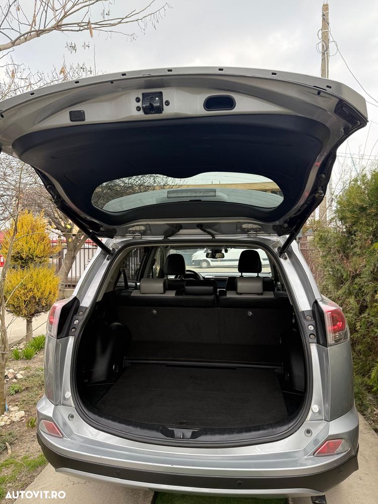 Toyota RAV4 2.5 VVT-i 4x4 Luxury - 5