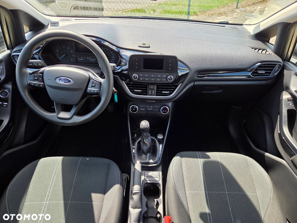 Ford Fiesta 1.1 S&S TREND - 4