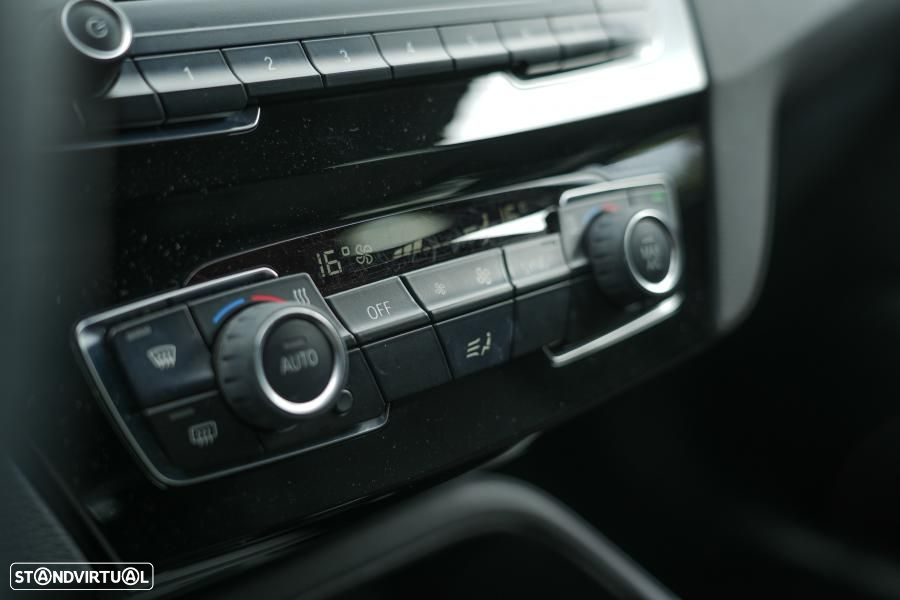 BMW X1 16 d sDrive Advantage - 11