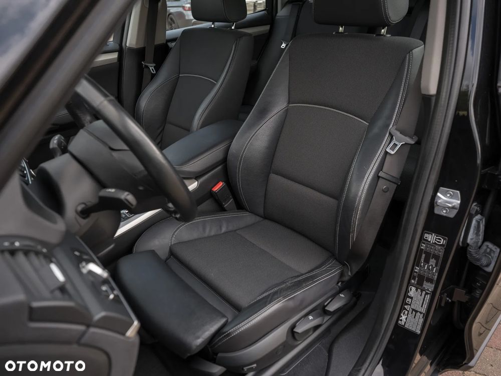 BMW X3 xDrive20d - 26