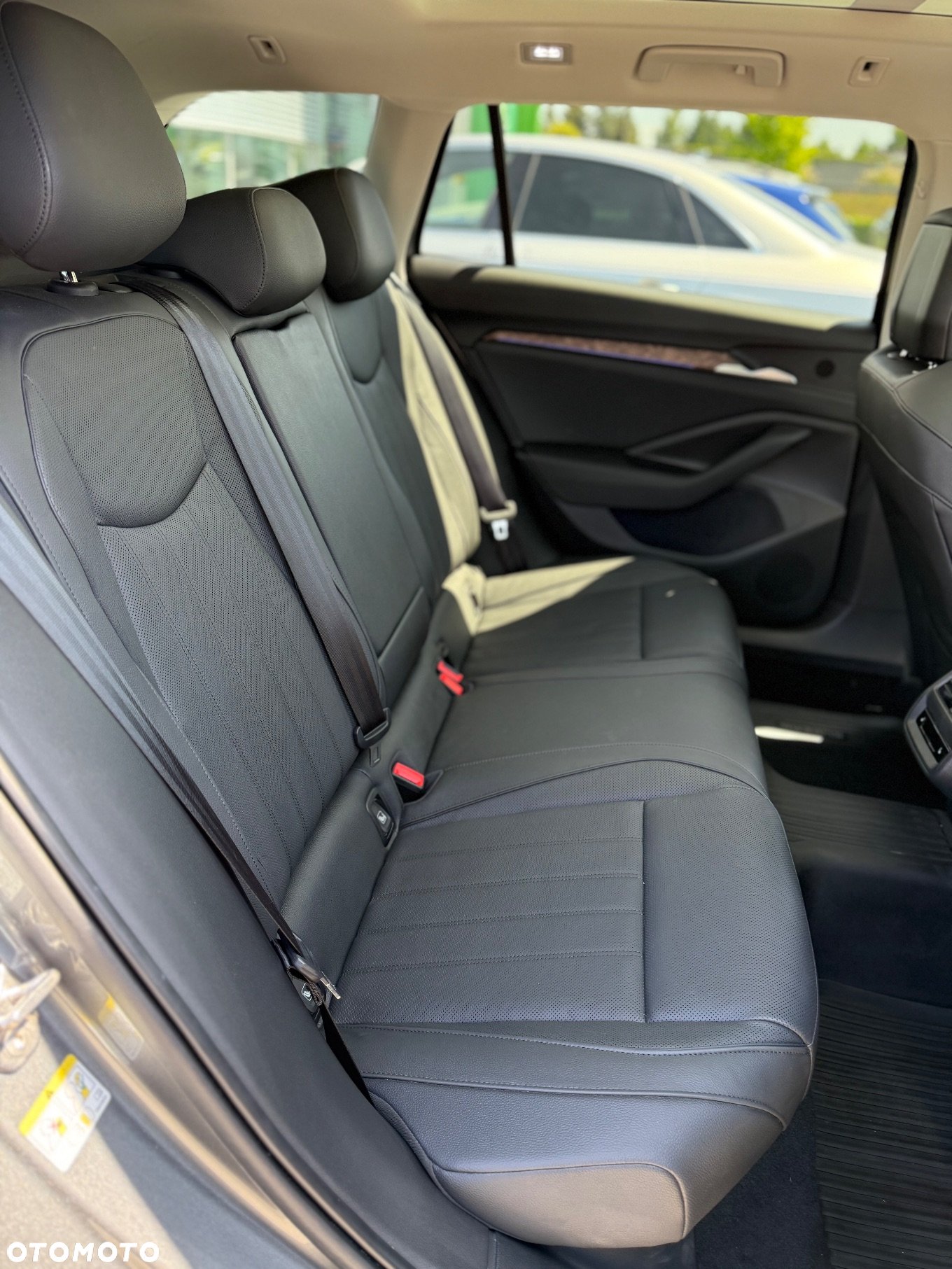 Skoda Superb 1.5 TSI L&K DSG - 12