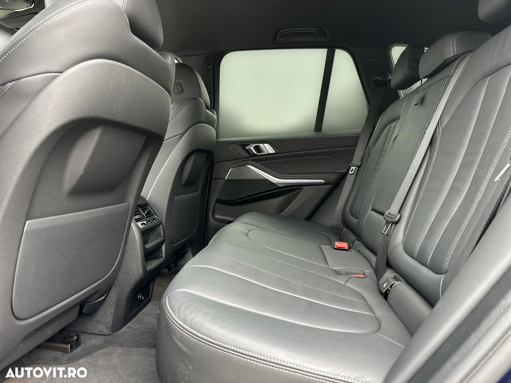 BMW X5 xDrive45e - 12