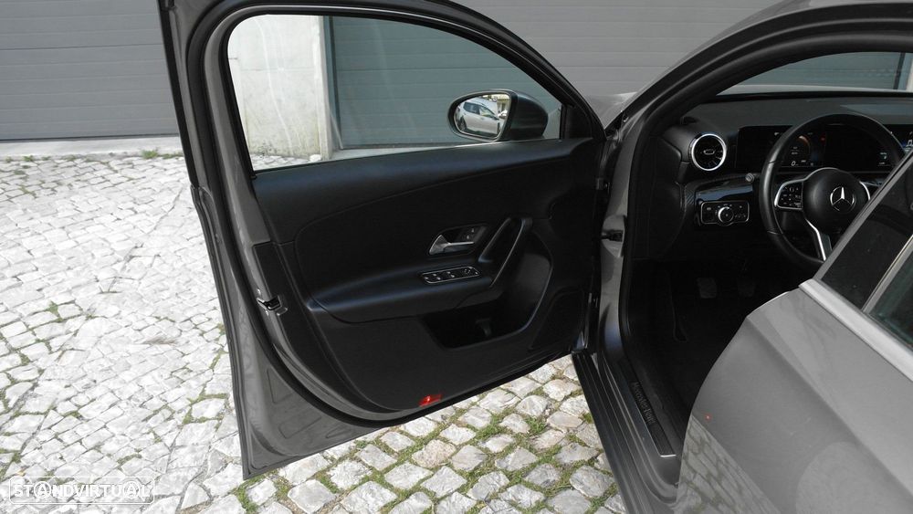 Mercedes-Benz A 180 d Progressive - 33