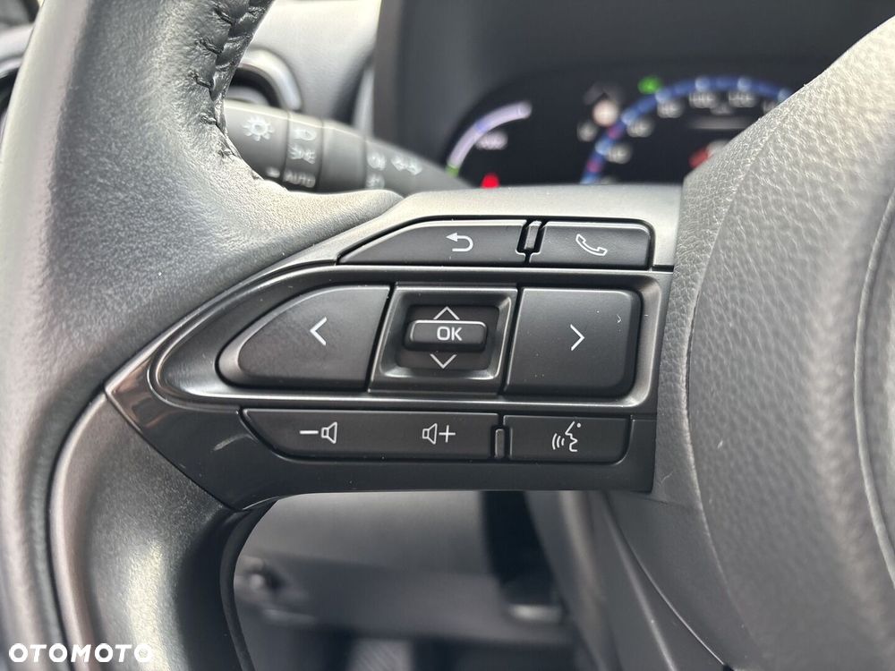 Toyota Yaris Cross Hybrid 1.5 Style AWD - 13