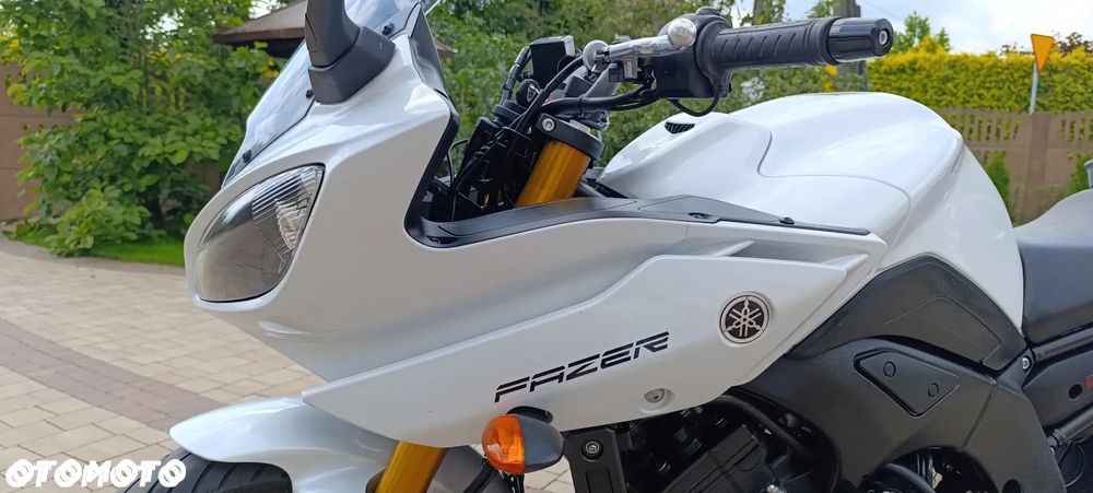 Yamaha FZ8 - 38