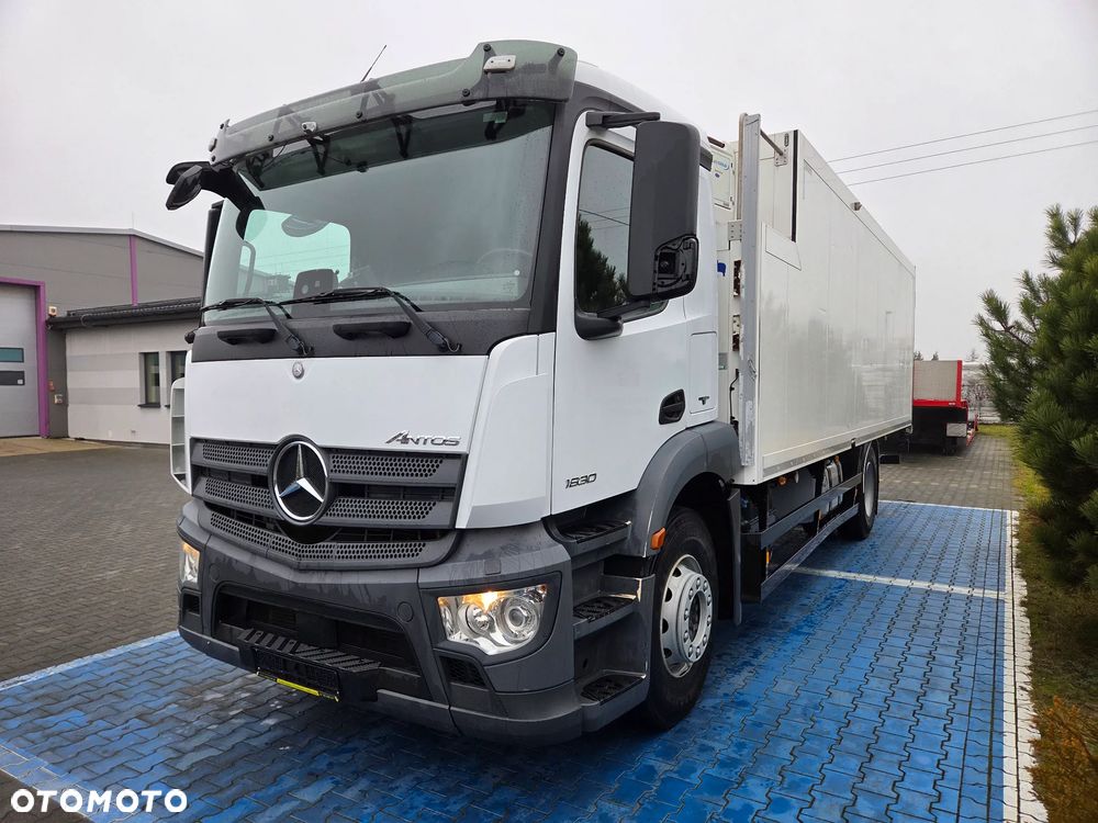 Mercedes-Benz atego antos - 9
