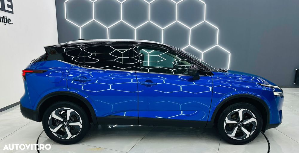 Nissan Qashqai 1.3 DIG-T MHEV Premiere Edition - 36