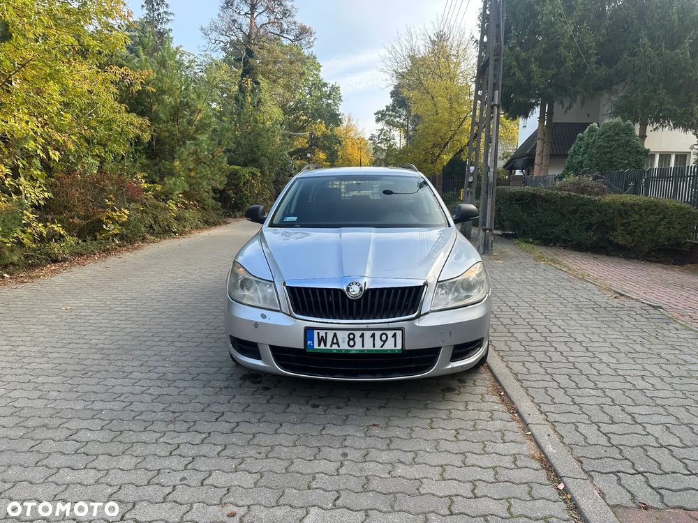 Skoda Octavia 2010 photo 3