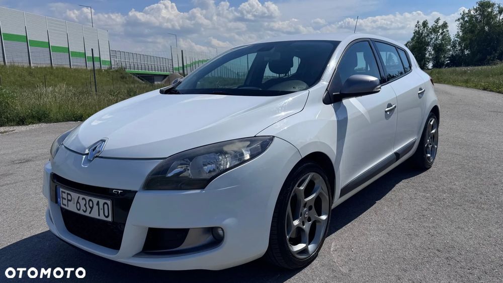 Renault Megane dCi 160 FAP GT - 2