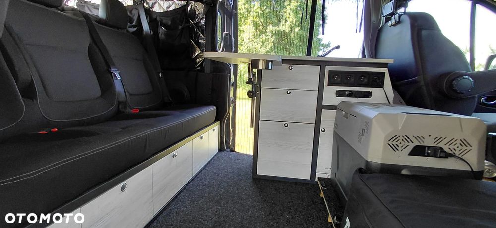 Renault Trafic - 10