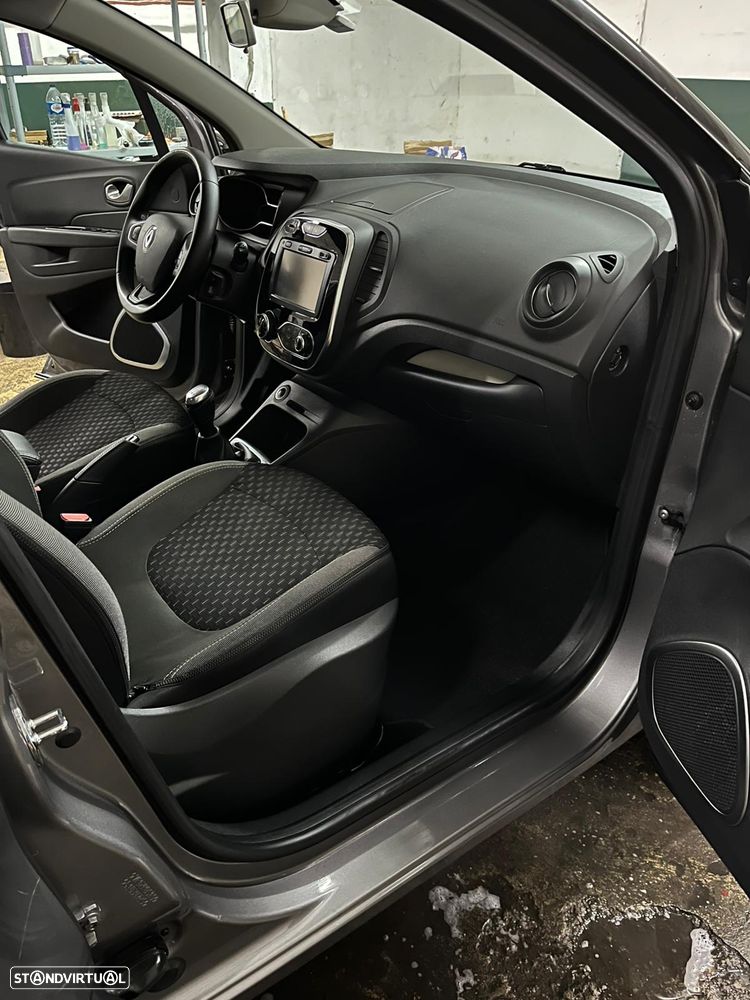 Renault Captur 0.9 TCE - 6