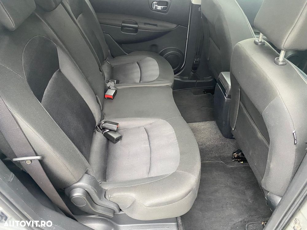 Nissan Qashqai+2 - 8