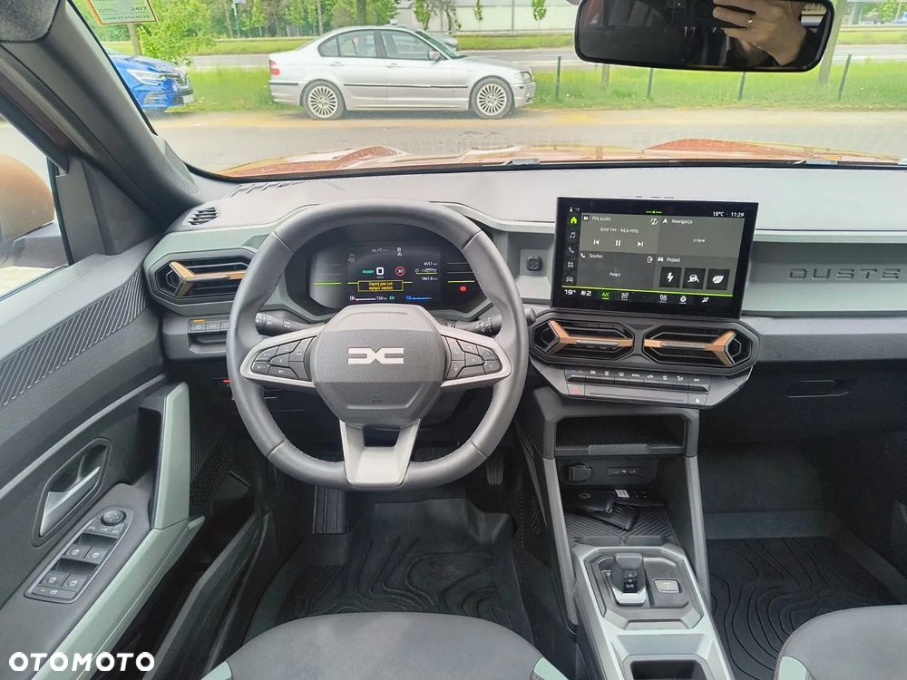 Dacia Duster 1.6 Full Hybrid 140 Extreme MMT - 13