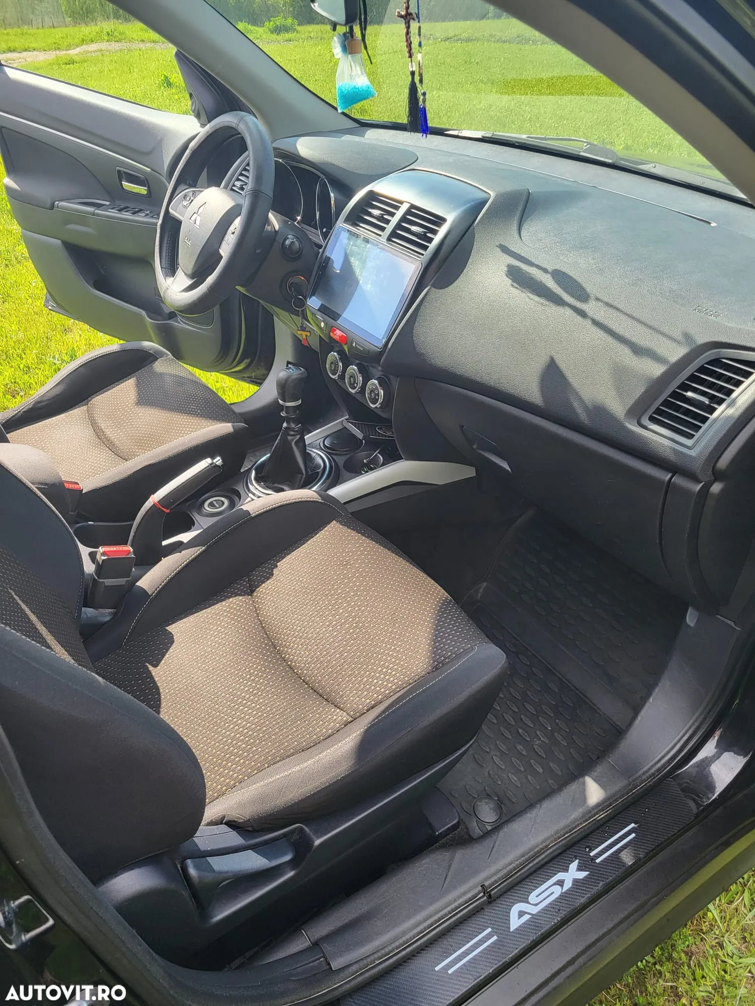 Mitsubishi ASX - 9