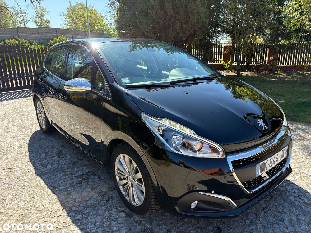 Peugeot 208 PureTech 82 Start & Stop Allure - 7