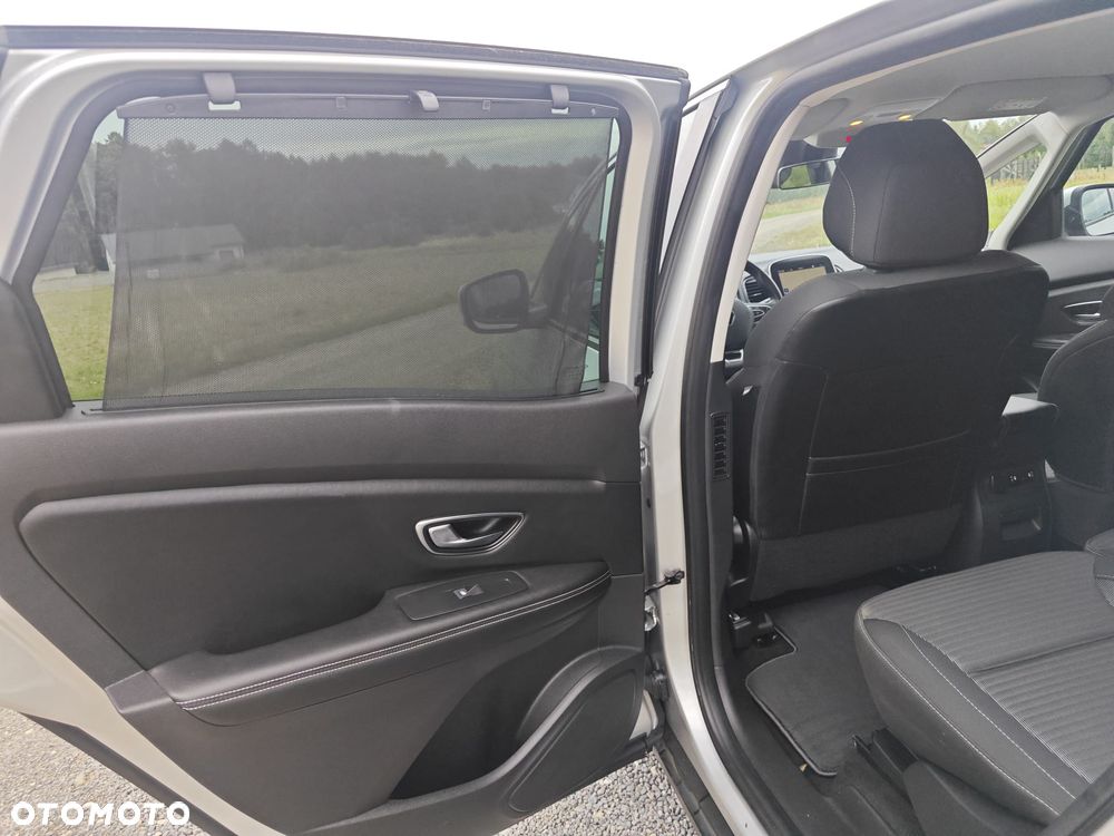 Renault Scenic ENERGY TCe 115 LIFE - 17